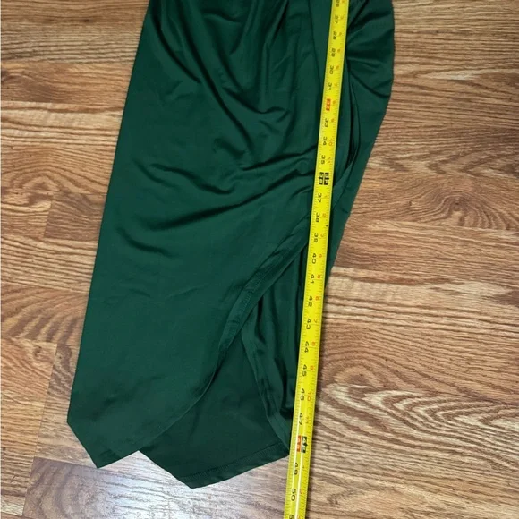 🆕 Dress Day Baltic Born Solana Ruched Dress In Hunter Green Size Medium - Picture 10 of 12